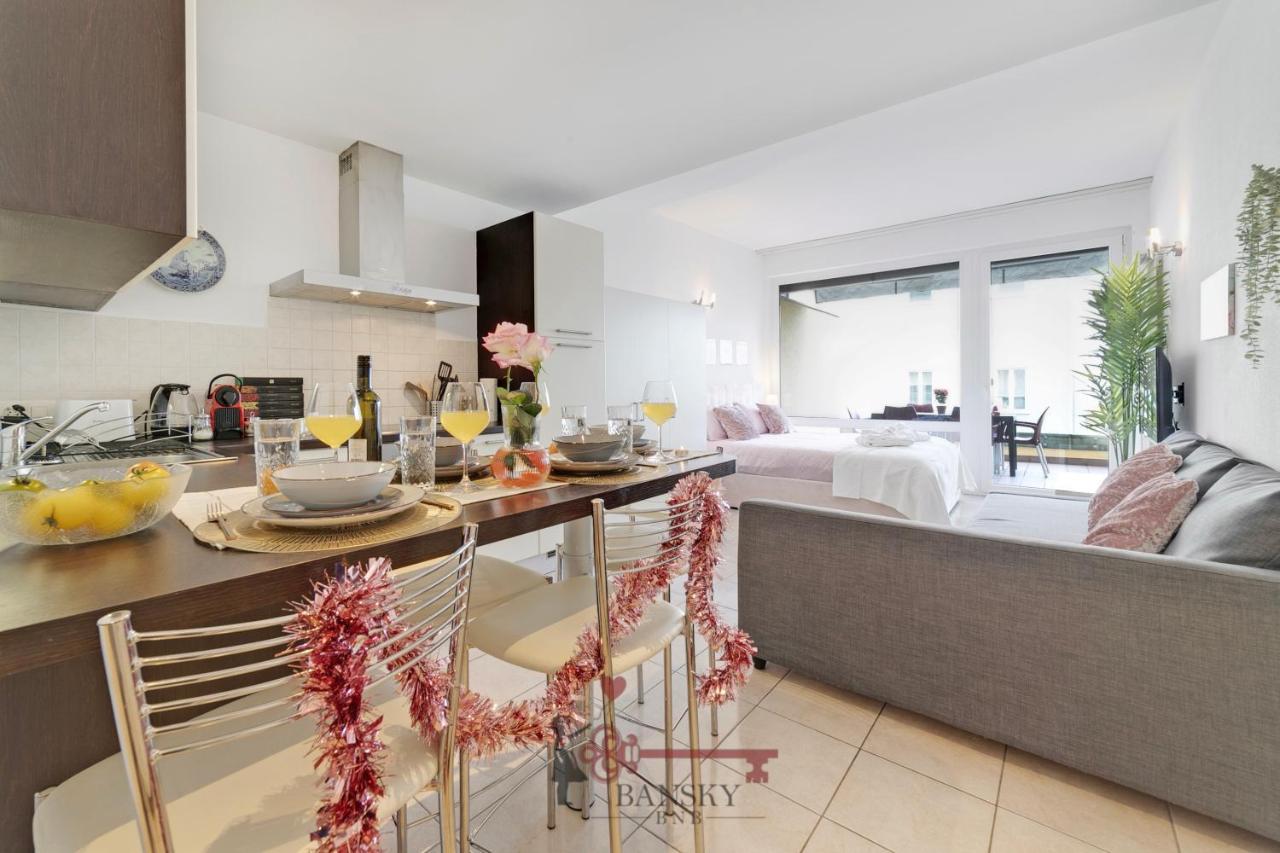'Cuore Di Rose' Parking - Welcome Set, Netflix, For 4 Persons -By Easylife Swiss Lugano Extérieur photo