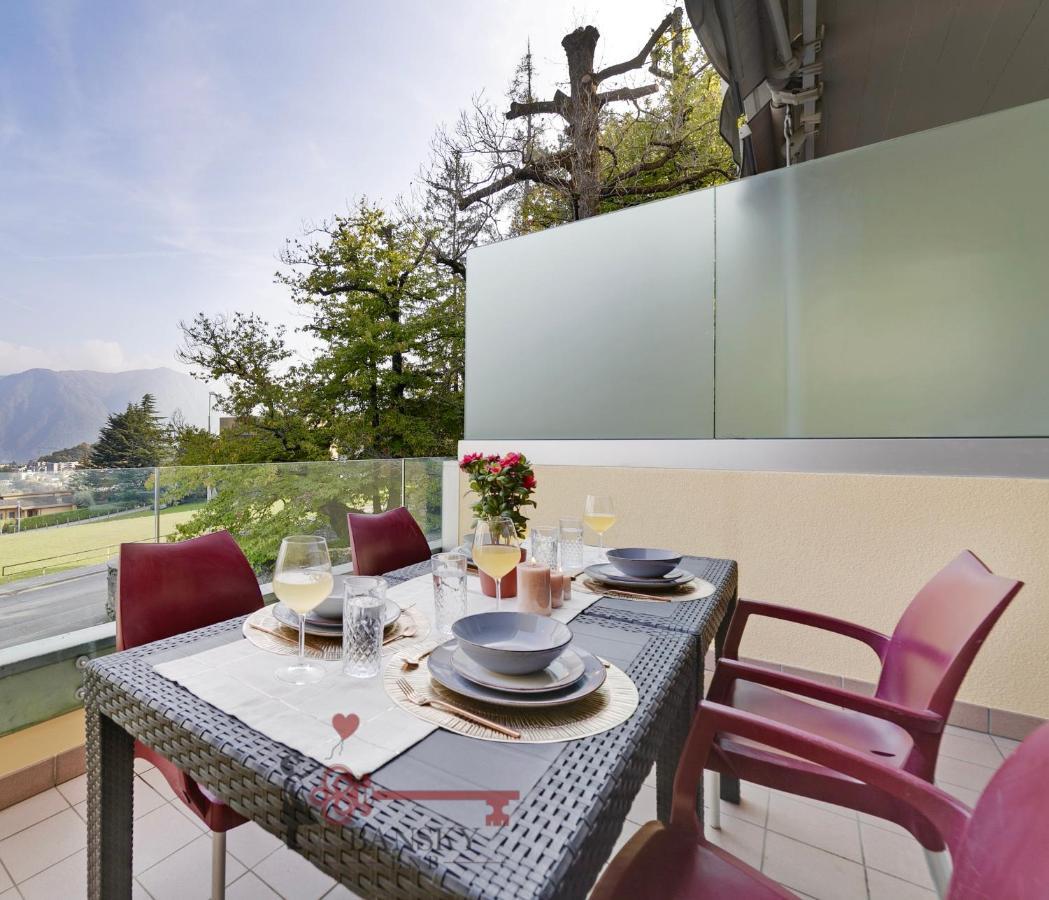 'Cuore Di Rose' Parking - Welcome Set, Netflix, For 4 Persons -By Easylife Swiss Lugano Extérieur photo